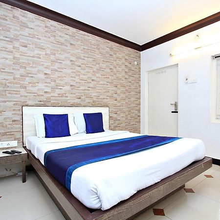 Hotel Pratham International Ooty Εξωτερικό φωτογραφία